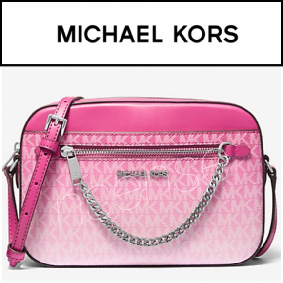 Michael Kors Handbags - Michael Kors Jet Set Large Ombré Bag